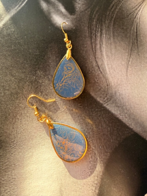 Kolczyki "Złote Łezki" Królewski Błękit | Złoty Wzór Kwiatowy | Vintage