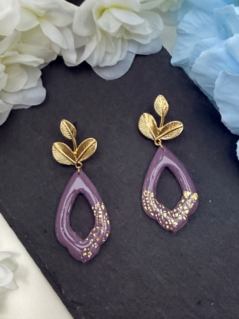 Ręcznie Robione Kolczyki "Lawendowy Liść" |Glina Polimerowa |Ażurowa Kropla