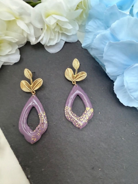 Ręcznie Robione Kolczyki "Lawendowy Liść" |Glina Polimerowa |Ażurowa Kropla